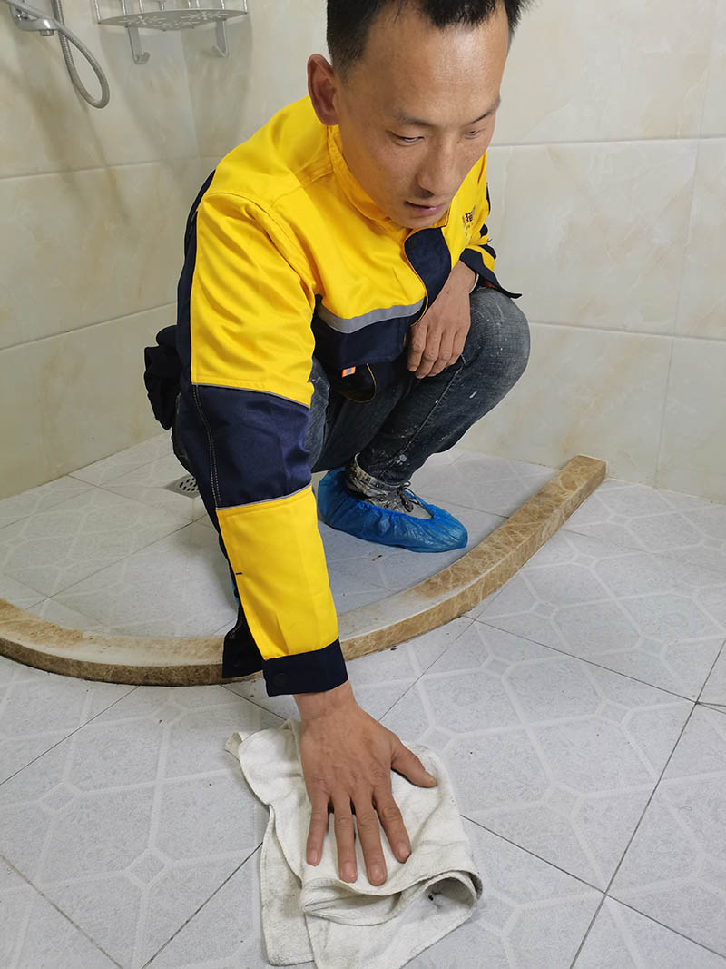 街头防水师傅上门维修就让做注浆防水，钱花了水还漏？蓝盾帮您总结原因